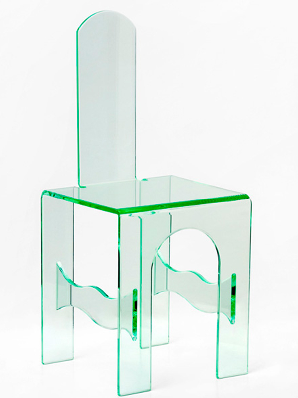 Stuhl, thermisch geformt und geklebt aus Acrylglas XT/glaslook 15mm